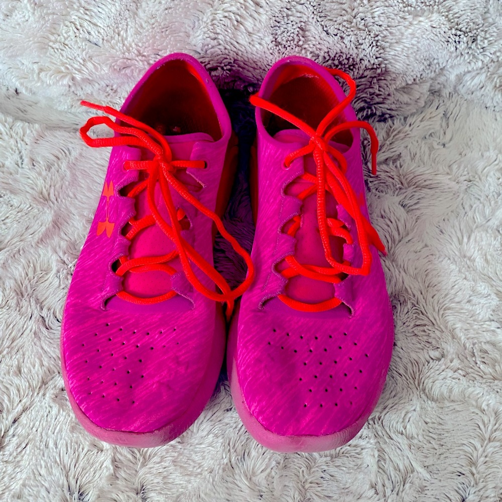 Under Armour Speedform Running/Athletic Shoes: GUC